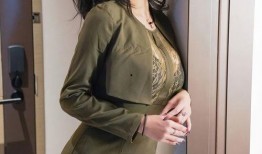 今日吃瓜每日吃瓜热门大瓜娱乐,娱乐圈风云再起，吃瓜群众热议不断