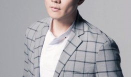 娱乐吃瓜男友是谁,他是谁？背后的故事大揭秘