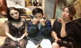 娱乐圈吃瓜群众小说,瓜田里的秘密风云